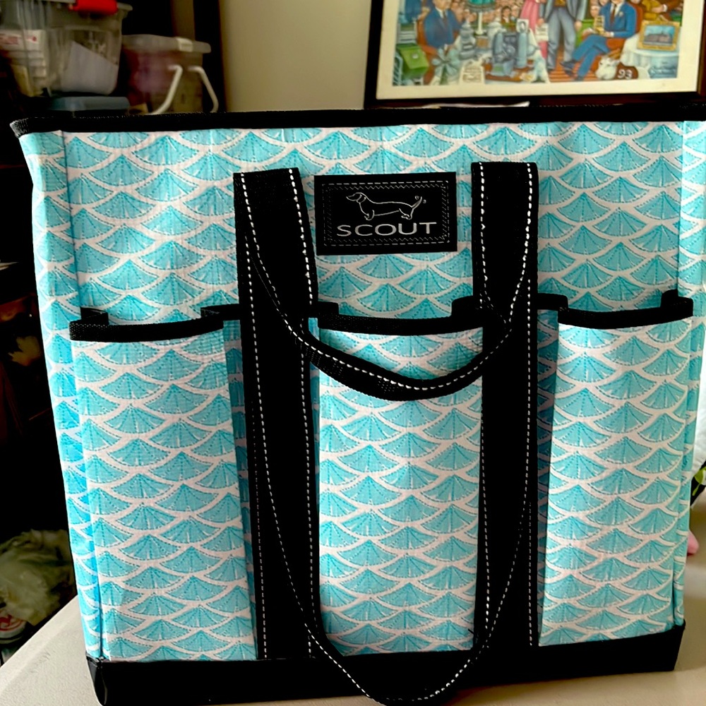 Scout Pocket Rocket Tote Bag, great condition